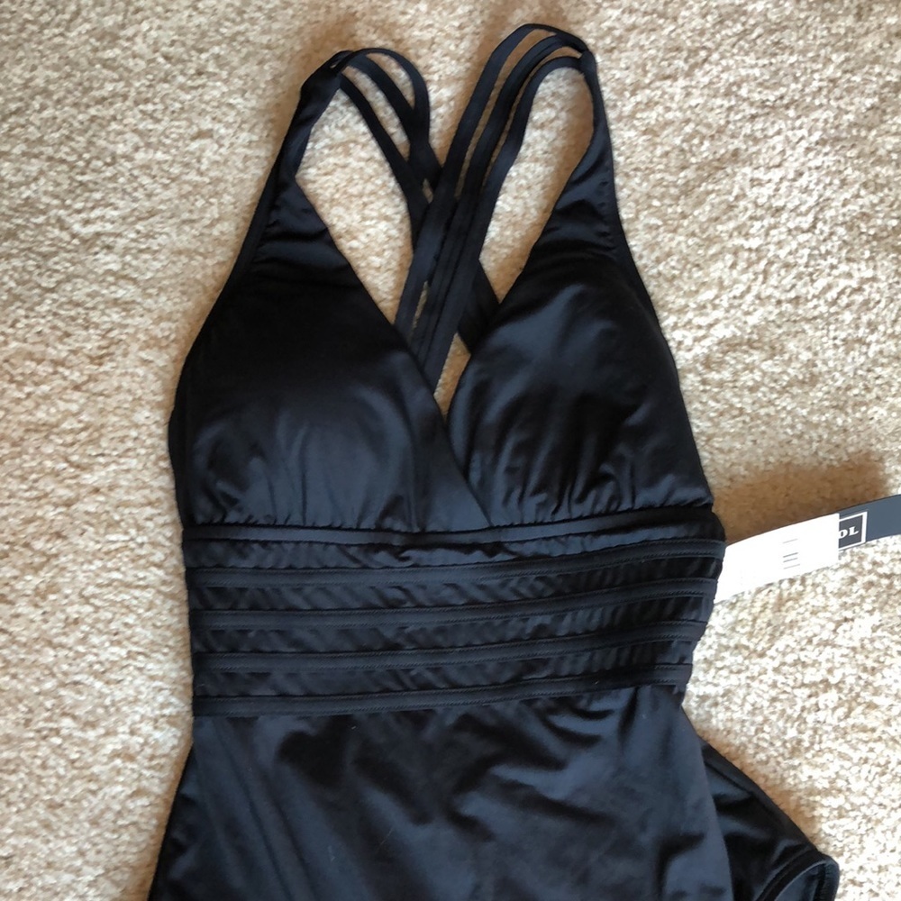 La Blanca Island Goddess Black One Piece 12 - Picture 4 of 7
